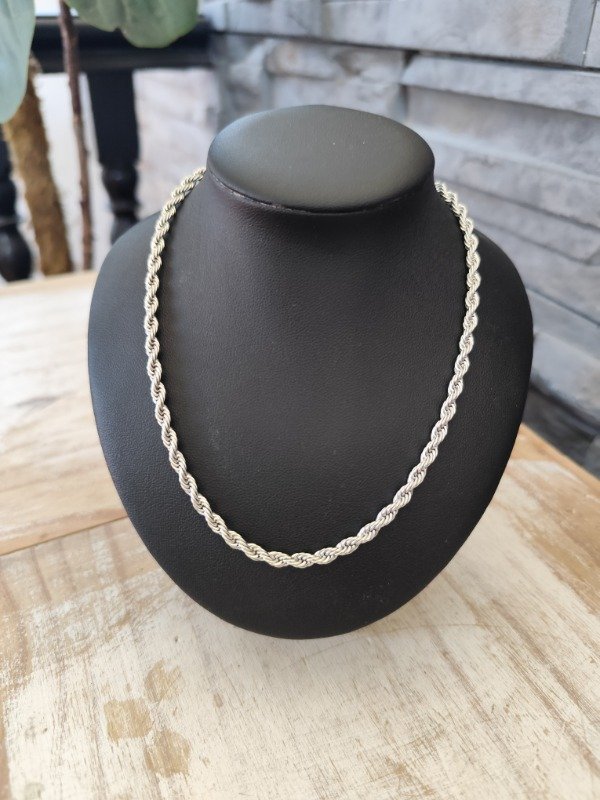 Producto - Cadena turbillon gruesa. Acero quirúrgico.