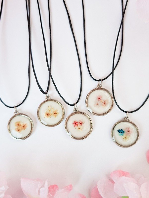 Producto - Collar Florcitas Primaverales II