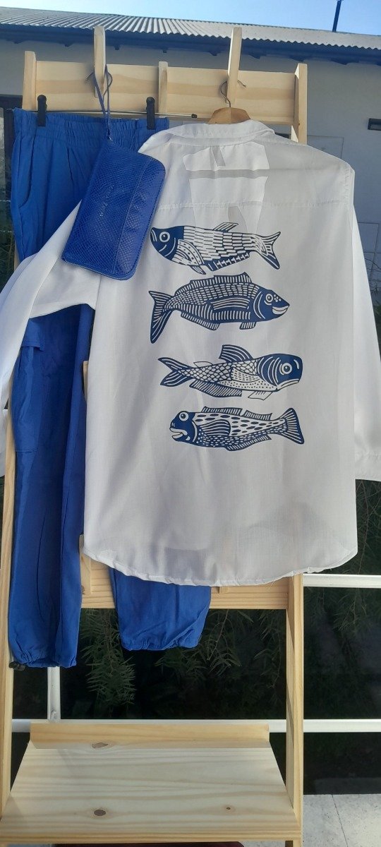 Producto - Camisa Over Estampada Fish