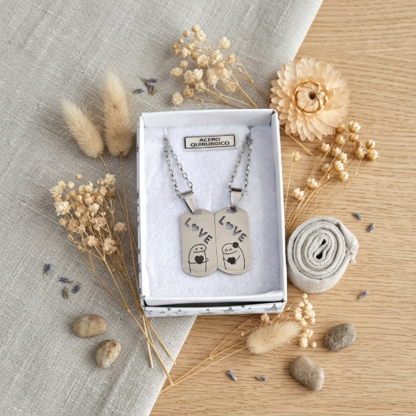 Producto - Conjunto Medallas Para compartir Love - Acero Quirúrgico