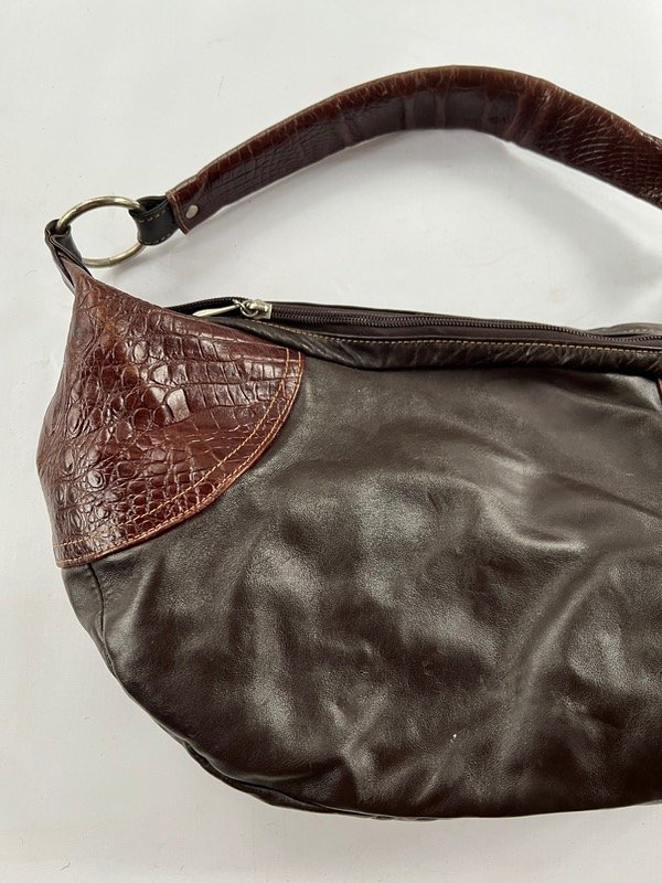 Bag y2k cuero chocolate — imagen 4
