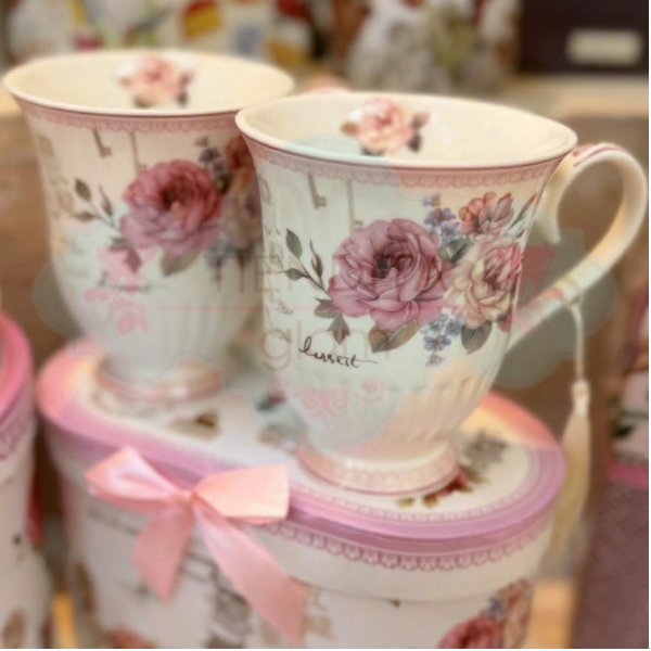 Producto - SET X 2 TAZAS DE PORCELANA VINTAGE ROSA CON CAJA - 0