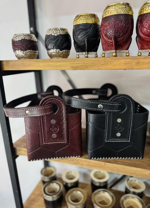 Producto - MATERA CUADRADA CUERO PELOTA