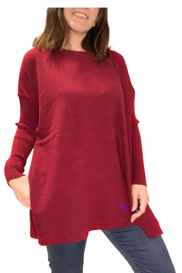Producto - Sweaters Cuello Redondo Lisos Oversize Amplios BORDO Transferencia 34.000