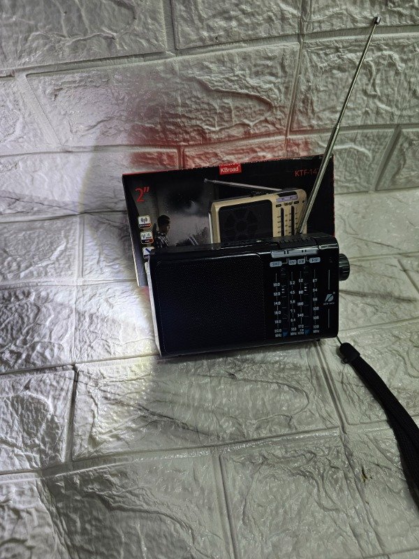 Producto - Radio AM FM portátil