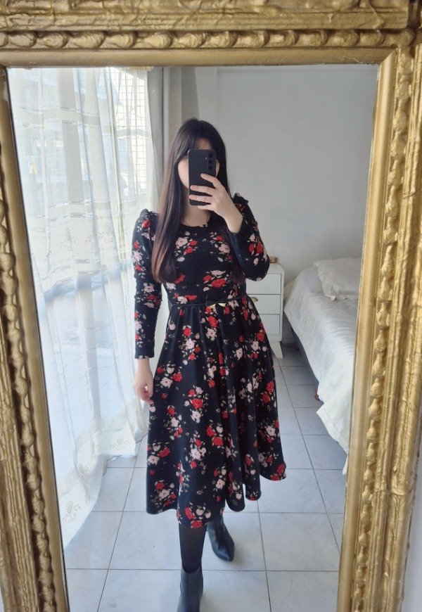 Producto - Vestido Lanilla Rosas Rojas