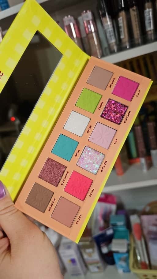 Producto - PALETA DE SOMBRAS SPRING BREEZE