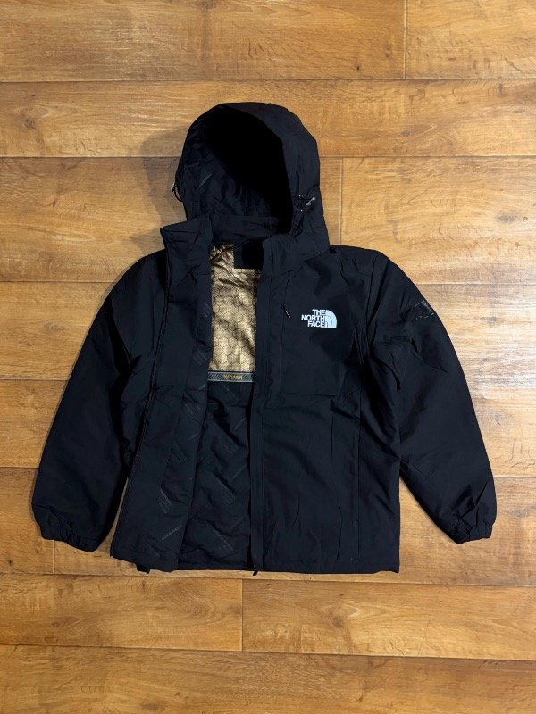 Producto - CAMPERA IMPERMEABLE THE NORTH FACE LIQUIDACION