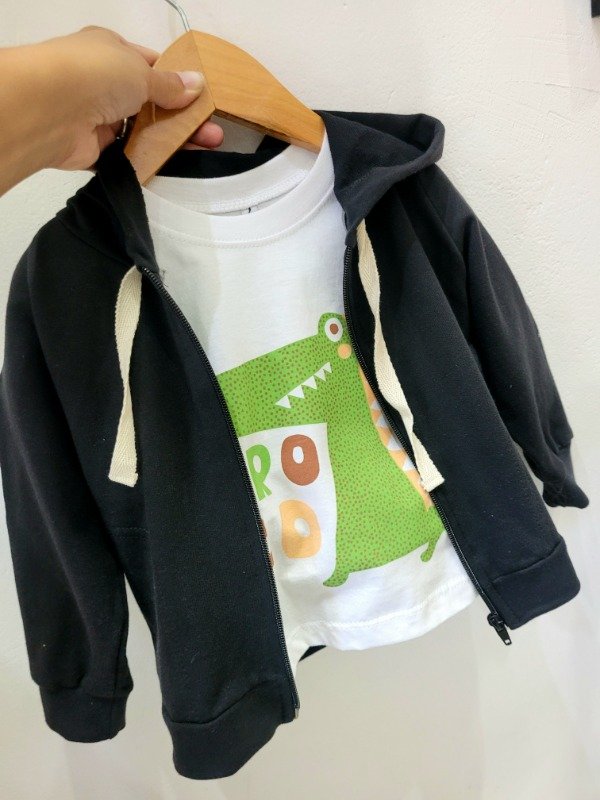 Producto - CAMPERA RUSTICA NEGRA - transferencia 19.465