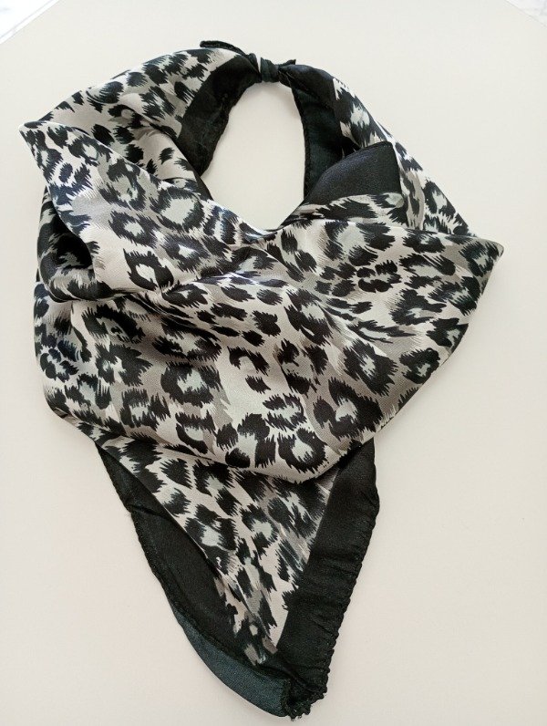 Producto - Pañuelo P578