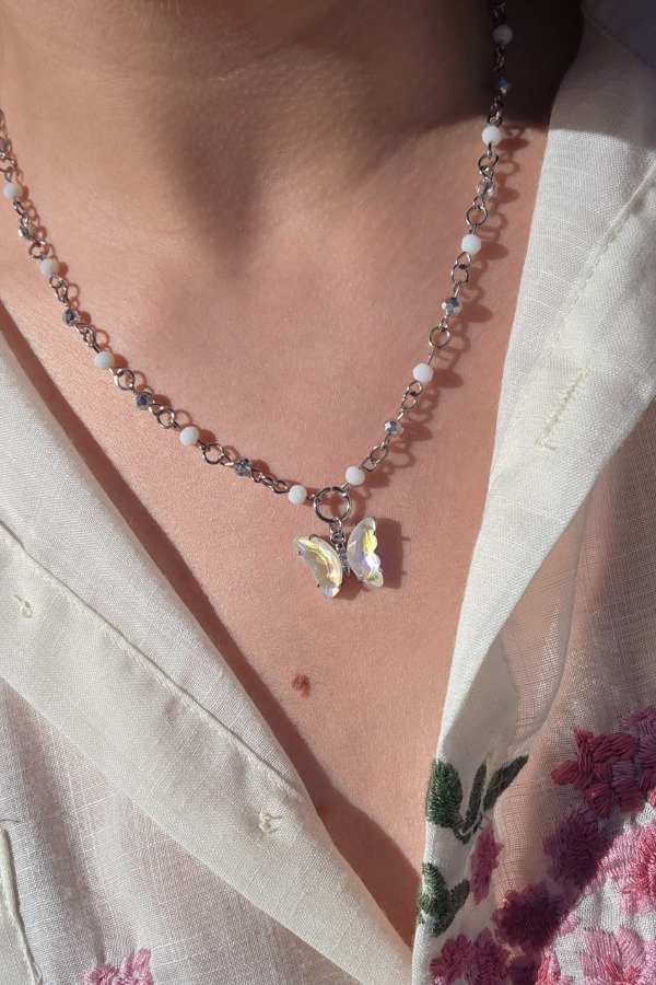 Producto - Collar Farfalla - Blanco tornasolado