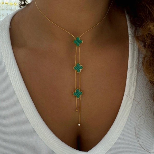 Producto - CORBATERO DORADO TRIPLE TREBOL VERDE
