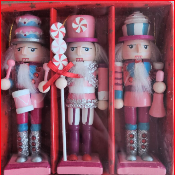 Producto - Cascanueces colgantes x3