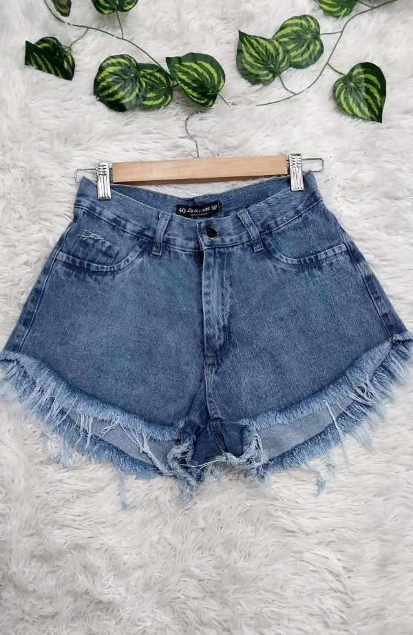 Producto - SHORT DE JEAN RÍGIDO