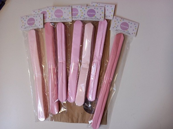 Producto - Kits de Pompones de Papel x 9 unidades,  diferentes medidas.