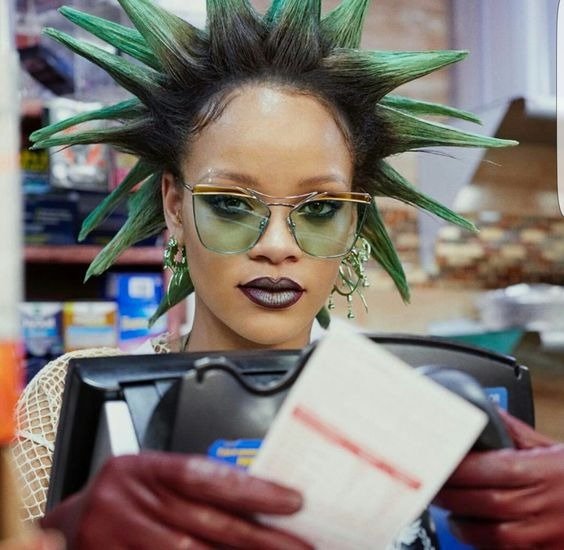 green riri (Rihanna)