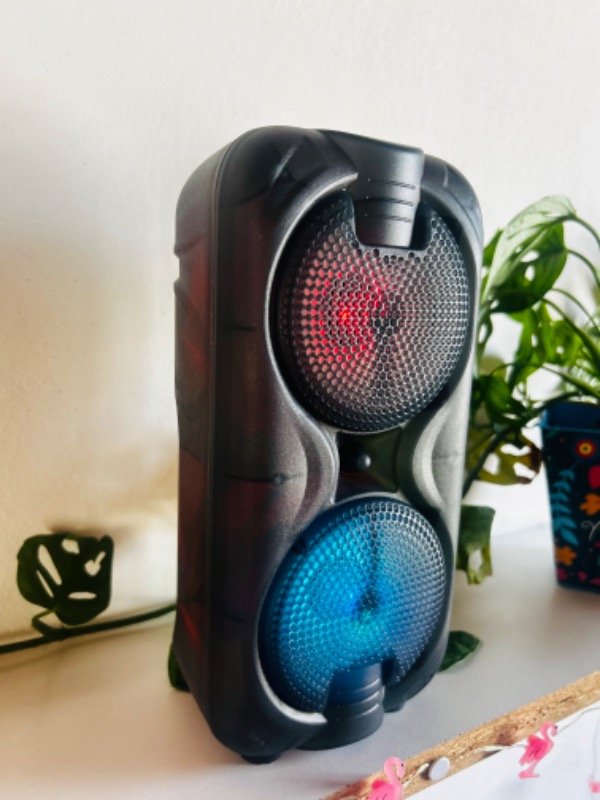Producto - Parlante Bluetooth con luces de 3 plg - 6