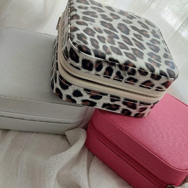 Producto - ALHAJEROS CUADRADOS