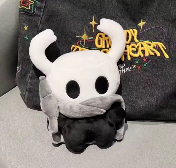 Producto - Peluche Hollow Knight