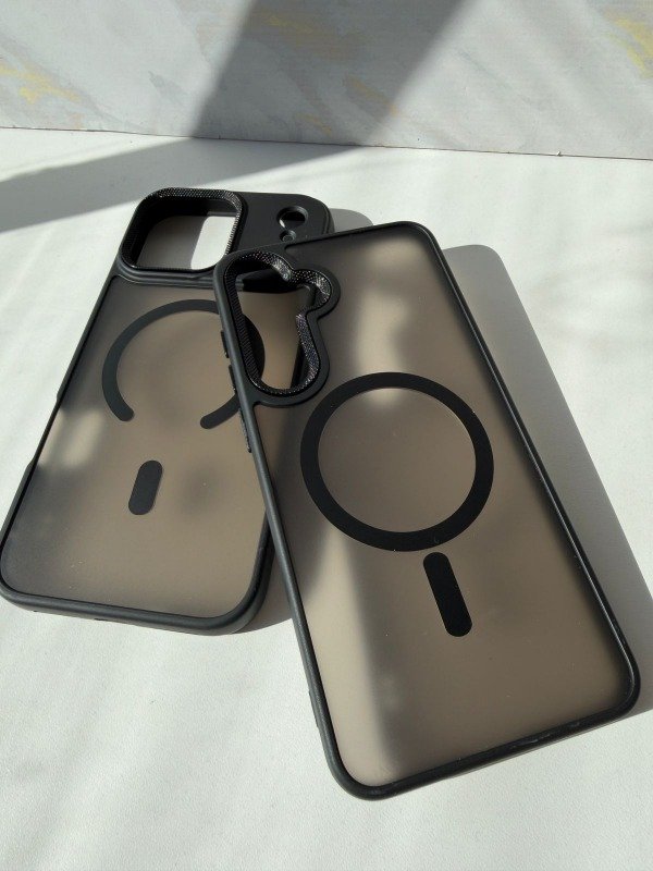 Producto - Case Focus magsafe NEGRO