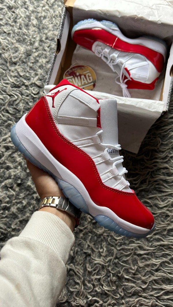 Producto - JORDAN RETRO 11 CHERRY - 0
