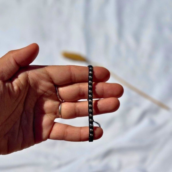 Producto - PULSERA HILO AJUSTABLE CON BOLITAS PLATA