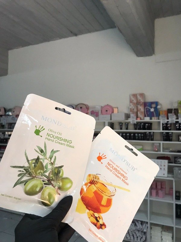 Producto - MASCARILLA PARA MANOS 2X1