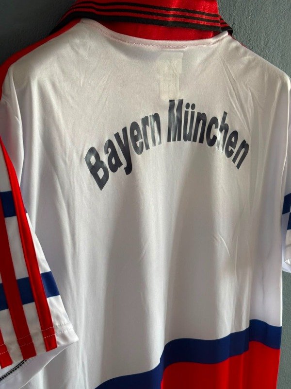 Producto - CAMISETA RETRO BAYERN MUNICH - 4