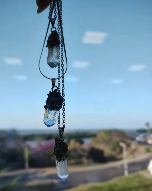 Producto - collar minis Cristal de Cuarzo con engarce en Pirita Cúbica