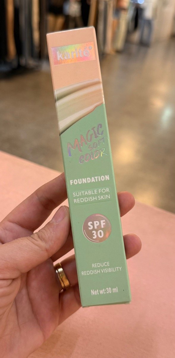 Producto - Base correctora de tono verde Karite