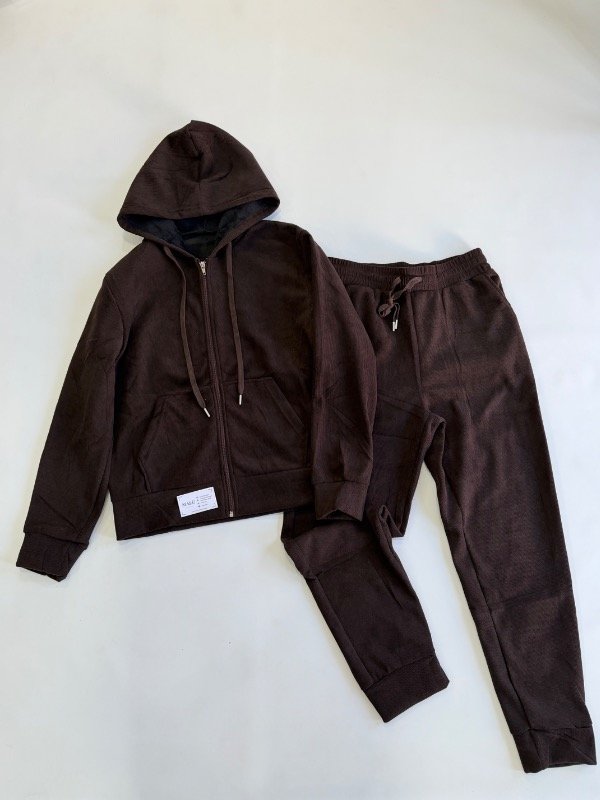 Producto - Conjunto de corderoy choco oscuro frisado