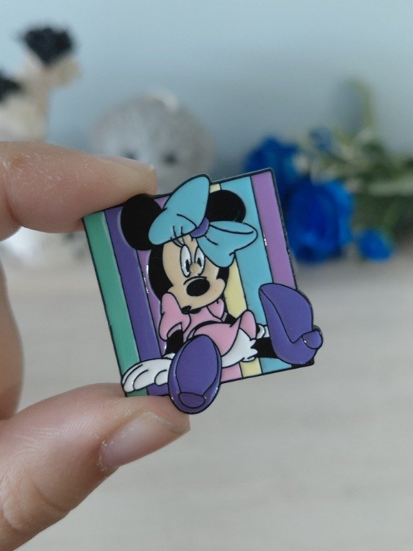 Producto - Pin metalizado - Minnie #1055