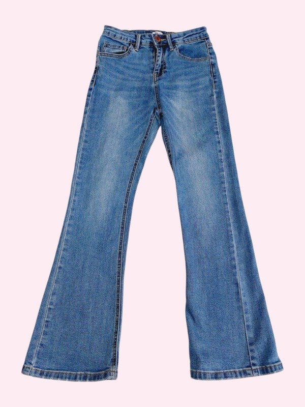 Producto - Jean elastizado pata ancha azul claro ELV 9/10 años