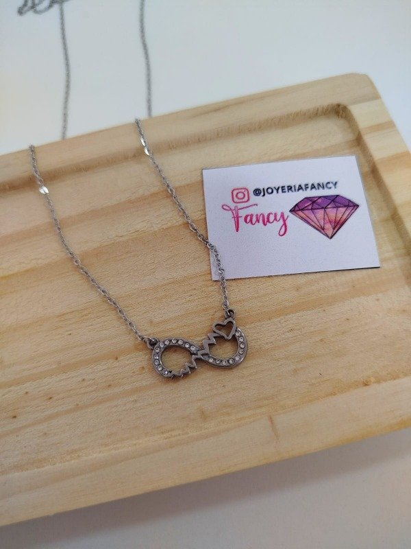 Producto - Collar infinito aq