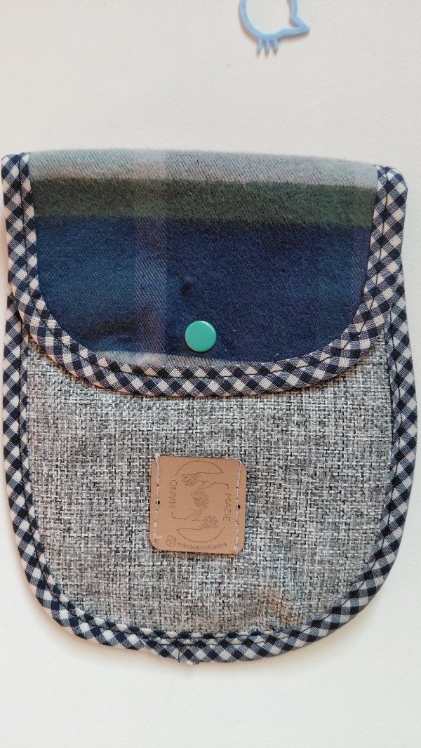 Producto - PORTA AGUJAS ALANIS VERDE/AZUL