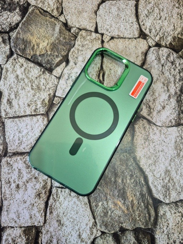 Producto - Funda rigida magsafe metalizada Iphone 15 Pro Max verde