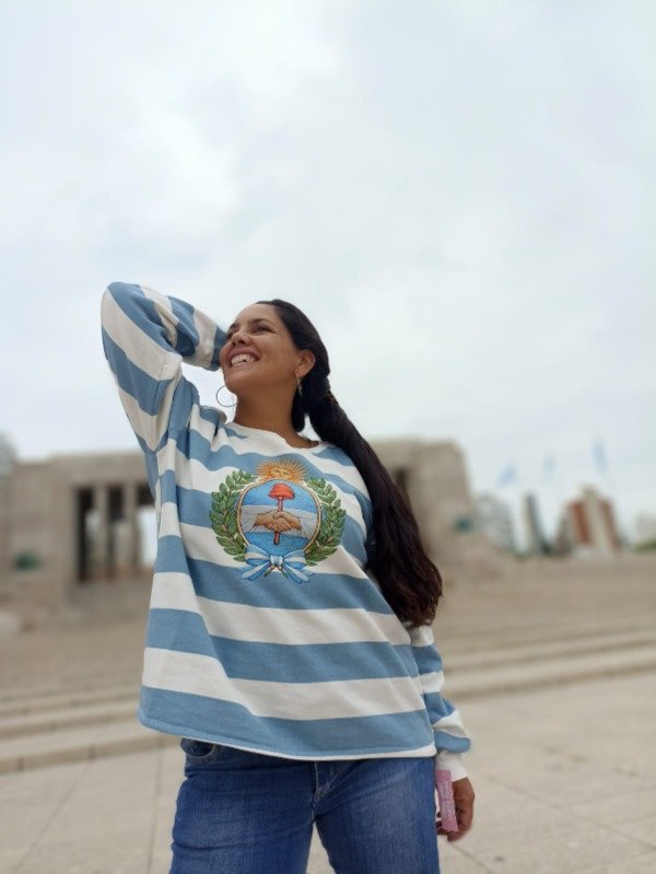 Producto - BUZO ESCUDO