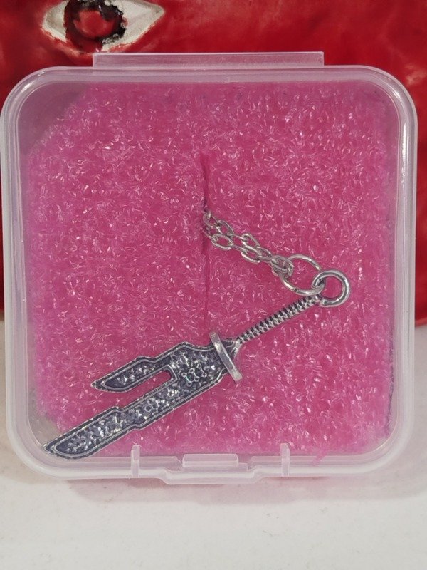 Producto - COLLAR METAL ALABARDA CELESTIAL TOJI JUJUTSU KAISEN