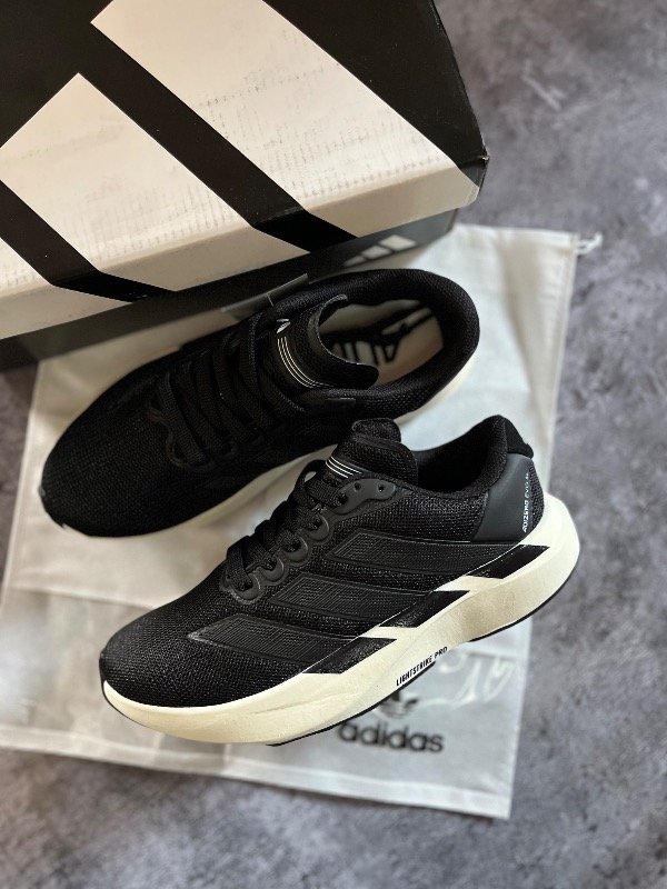 Producto - Adidas Adizero - negro y blanco - 0