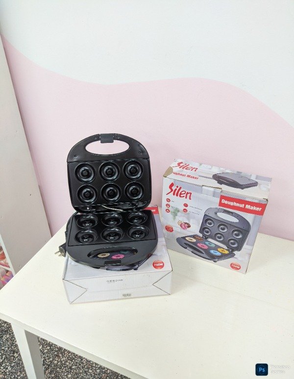 Producto - Maquina para donitas x6 750w