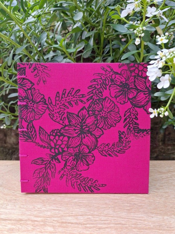 Producto - Cuaderno con tela serigrafiada - fucsia/negro