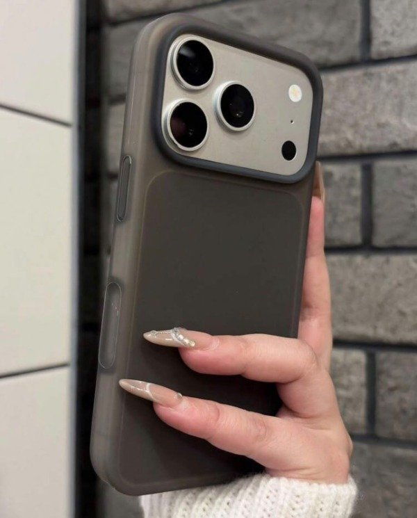 Producto - Case siliconada black