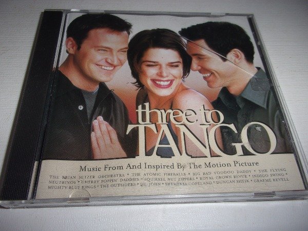 Producto - CD SOUNDTRACK THREE TO TANGO BRIAN SETZER VOODOO DADDY DR JOHN USA 40A