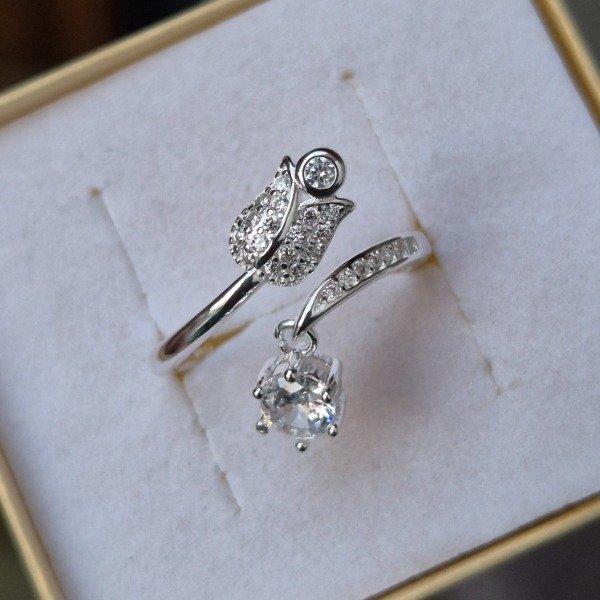 Producto - Anillo Rosa con Cubic Colgante