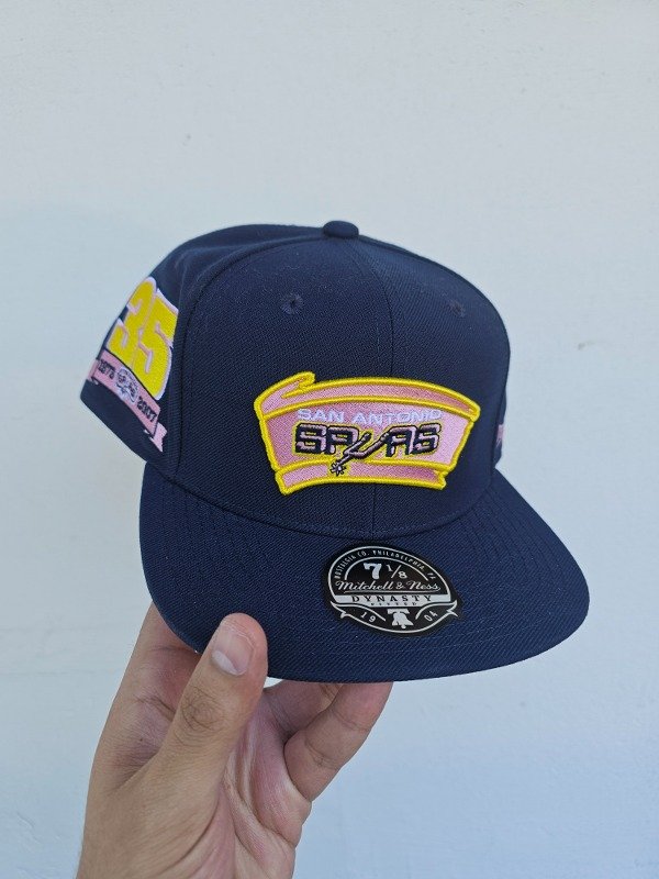 Producto - San Antonio Spurs 35th Anniversary Mitchell And Ness Talle 7 1/8