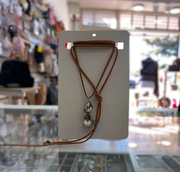 Producto - Chocker Gamuza dije org.