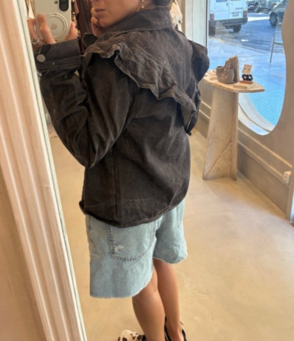 Producto - Campera Volados Ocre