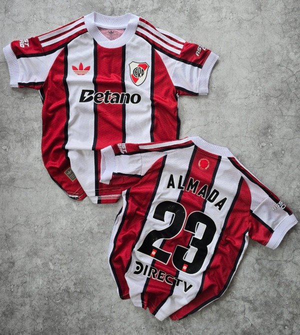 Producto - Camiseta River Plate Alternativa Almada Niño PREMIUM - 2
