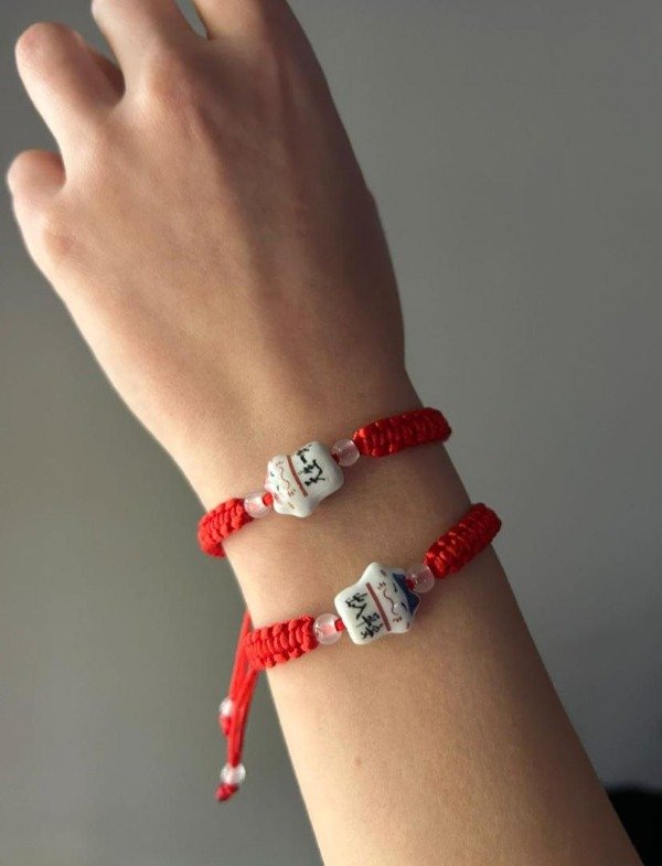 Producto - Pulseras hilo rojo gatito cerámica nudo corredizo por docena