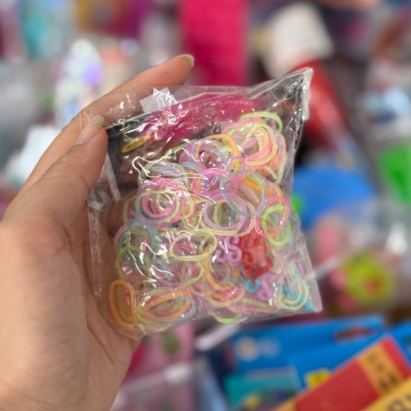 Producto - Kit para hacer pulseras de gomas 6976